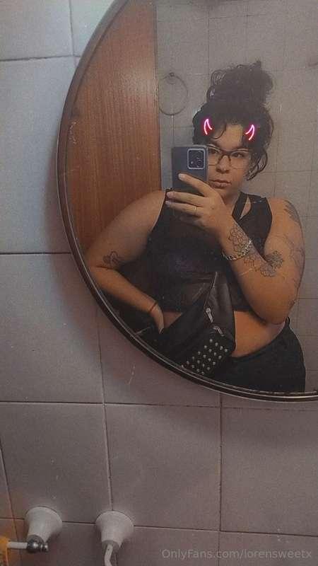 😈chubby + hairy pussy😈 @si_grid
🔞B/G first time @si_grid 30m..