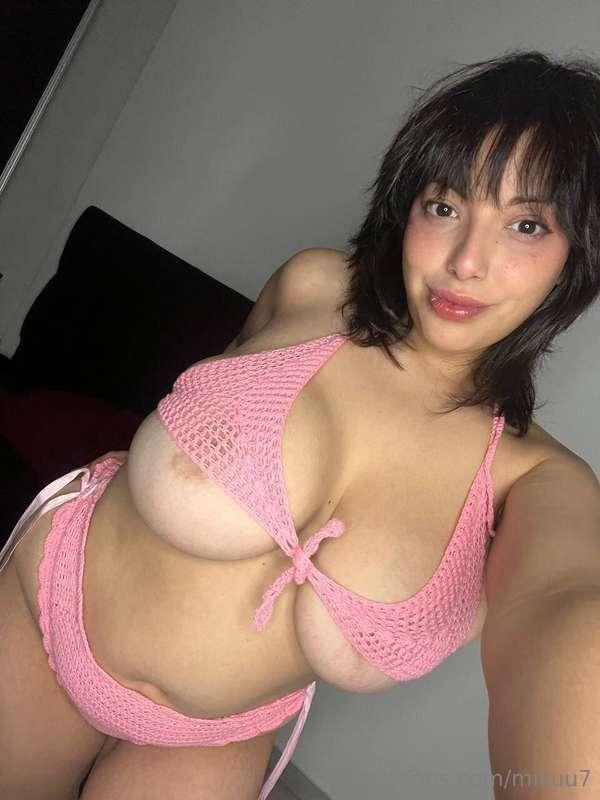 Naughty, natural, and begging for attention 😜