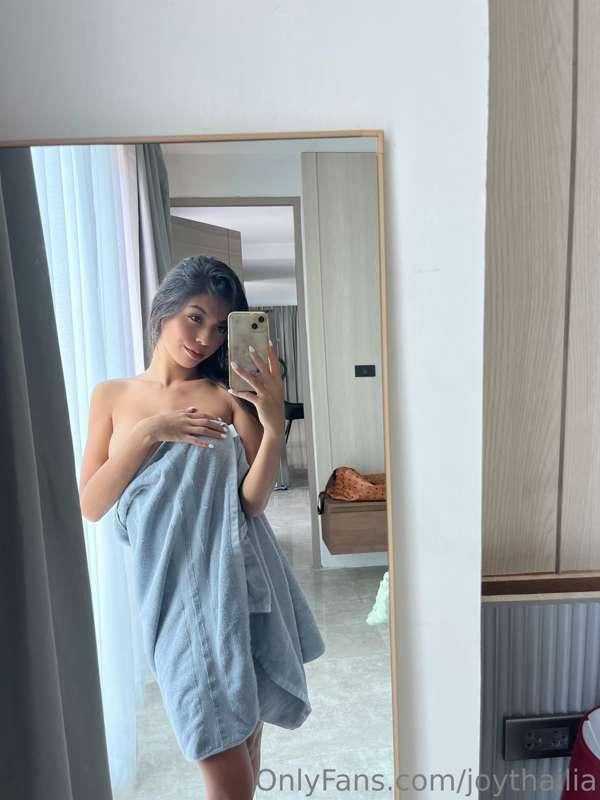 Swipe to open the towel ✨