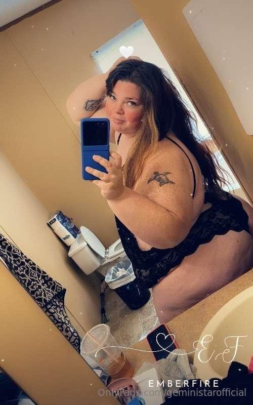 👑BBW QUEEN👑 💋 @emberfire13 VIP💋 💜@emberfire22 (freeloaders🙄)..