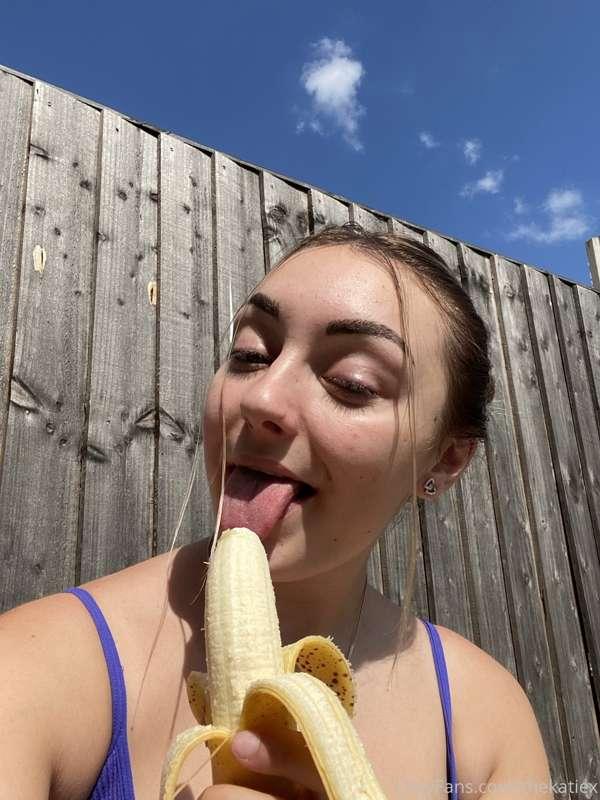 🍌🍌🍌