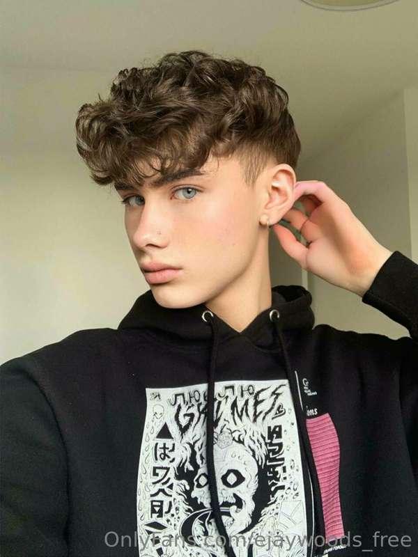 Please support me by unlocking my videos and using that tip ..