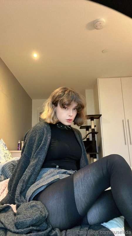 Would you bend me over in an public alleyway if you saw my d..