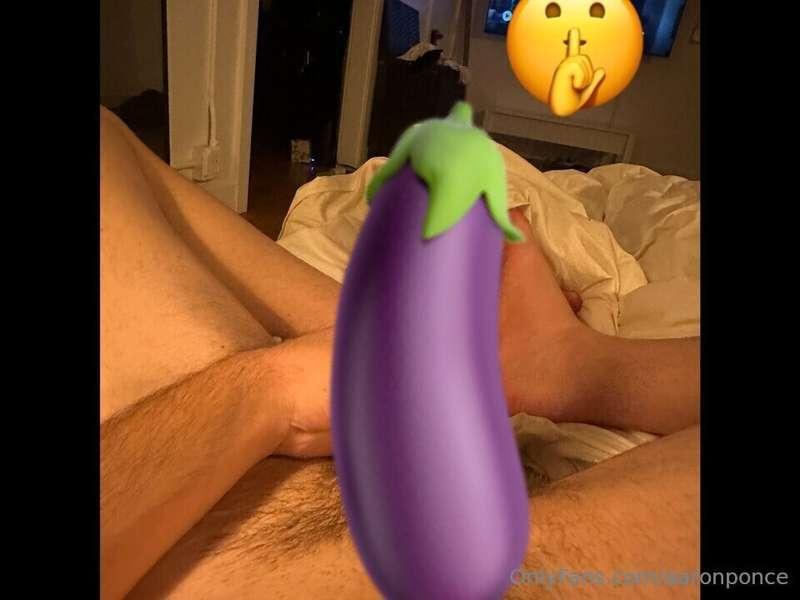 wanna see it without the emoji? DM🤭