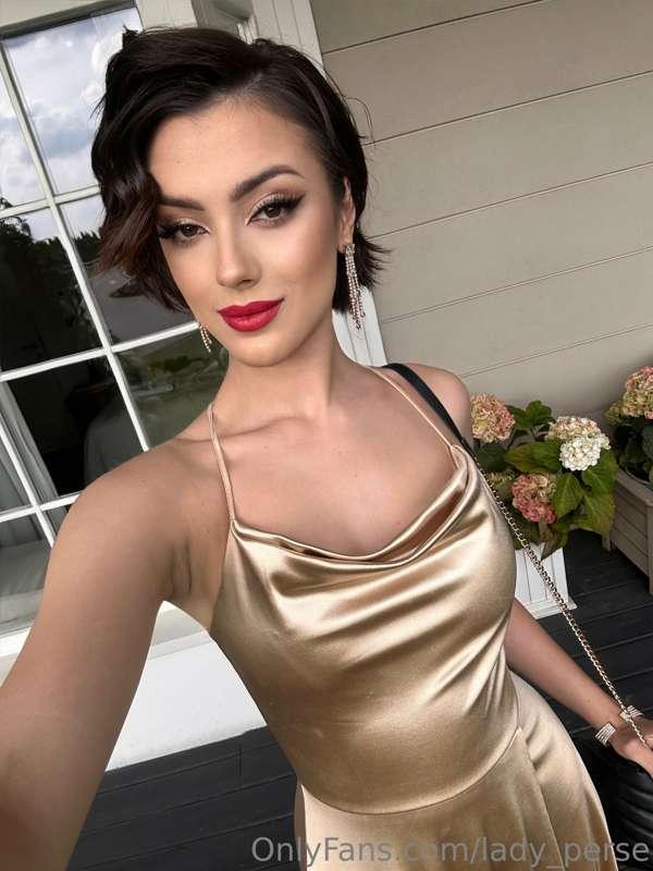 Always better and smarter than you! Now slut on your knees a..