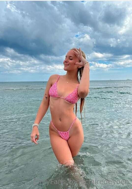 get me wet 😽