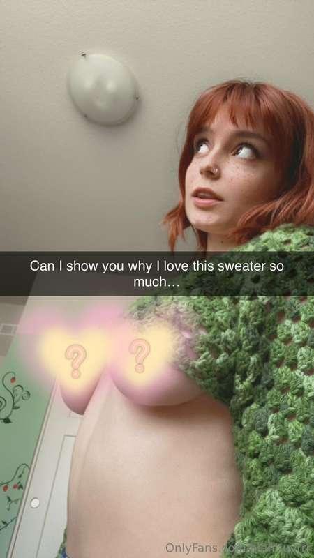 (Wanna snap me?) 👻 Tip $11.11 here to free the sweater puppi..