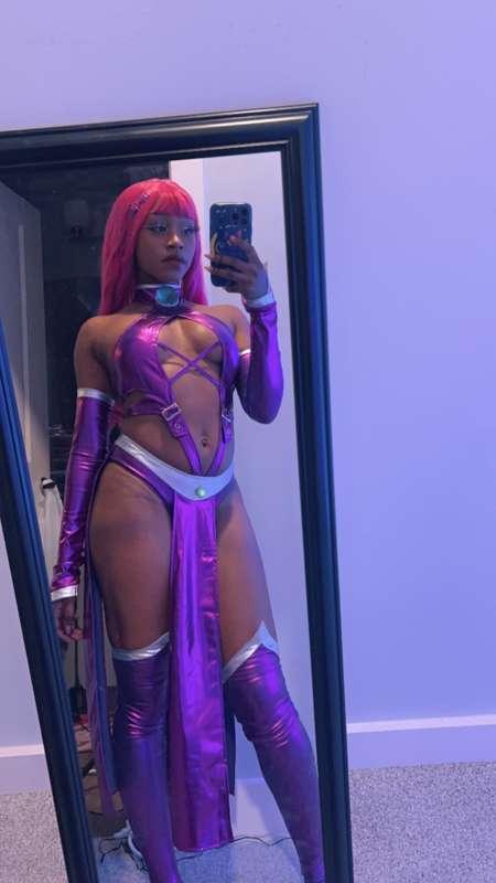 I'm selling my first exclusive Halloween set! 🎃