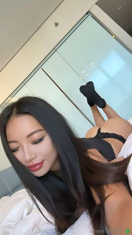 Body built for back shots 🤭

I'm here now ➡️ https://onlyfan..