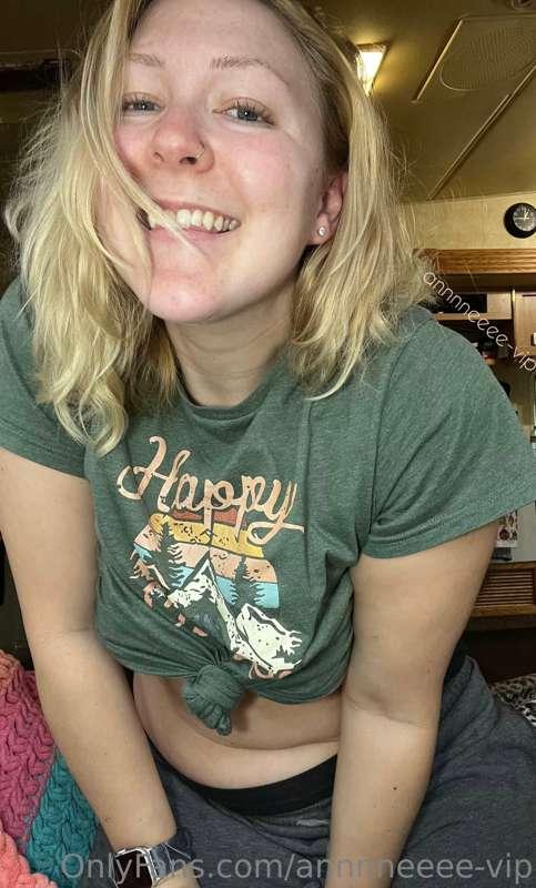 Happy Monday! 🥰💖 it’s beautiful and sunny here today! Hoping..