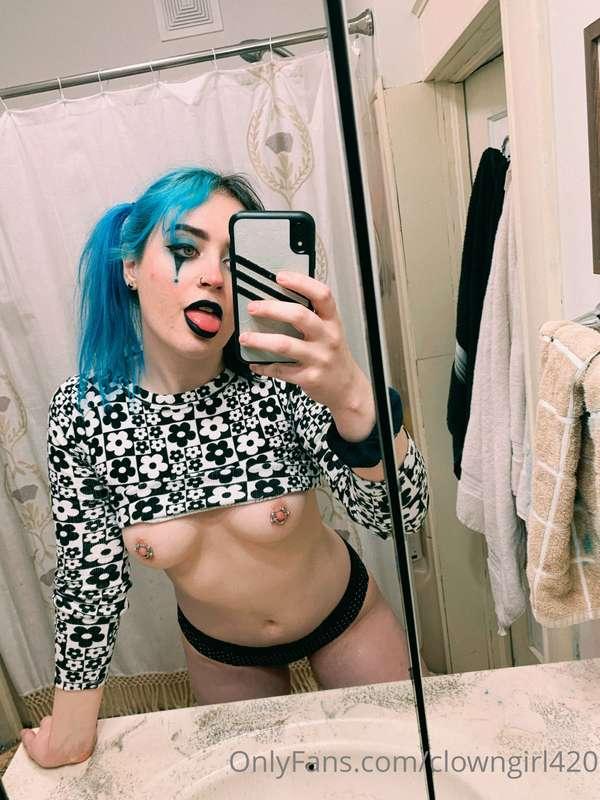 More 🤡🤡💦