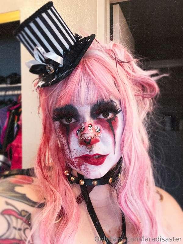 Just a clown looking for you to love me 