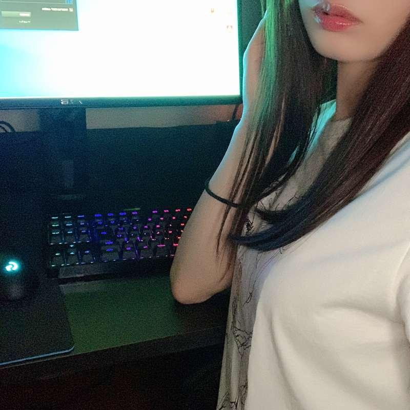 After filming videos...😆💕
