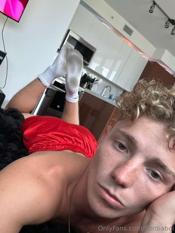 Anyone want some dirty socks?