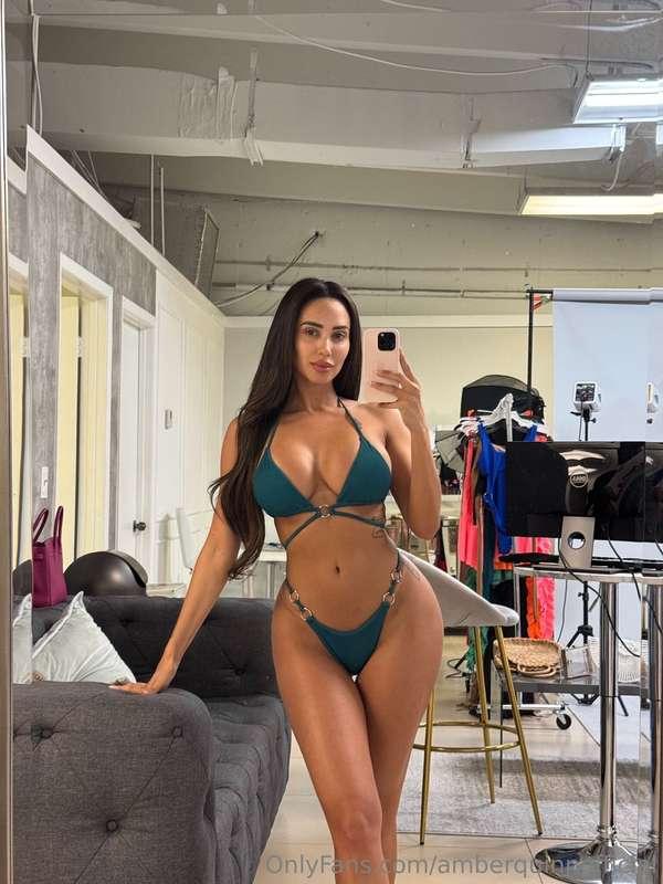 you know I could give you moreeeee 😈