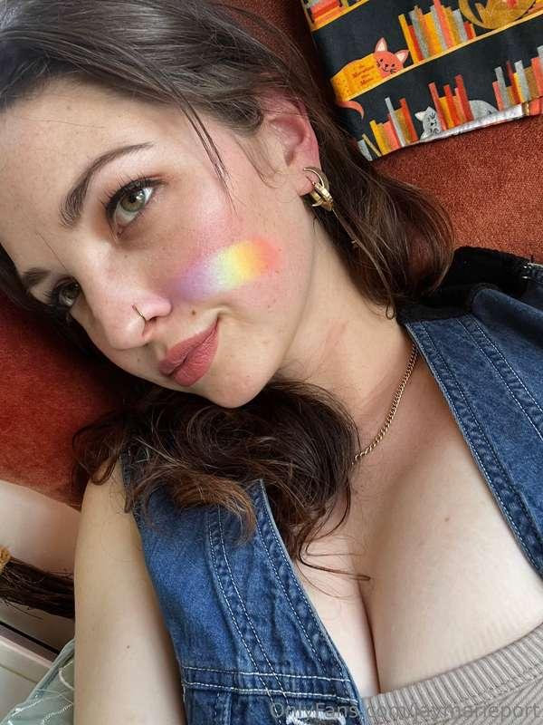 Who knows but I do love a rainbow 😇