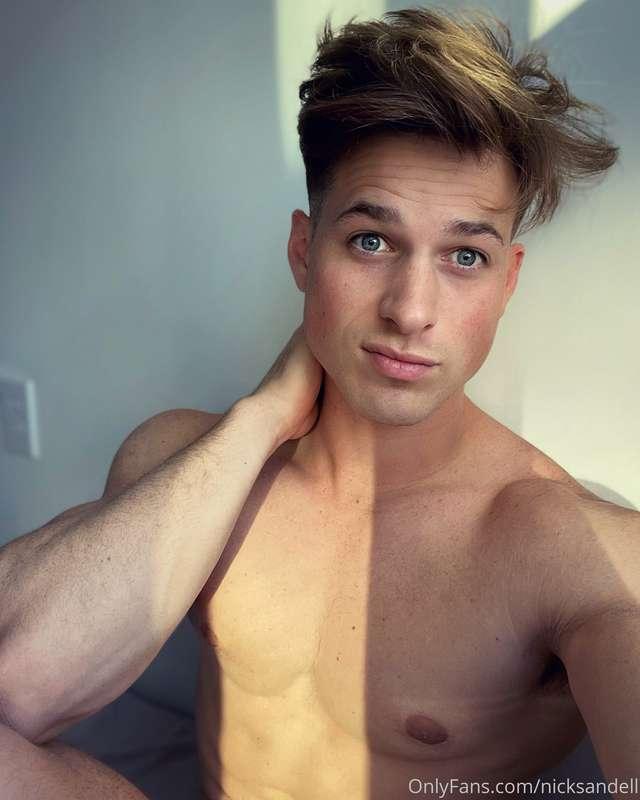 Top of the morning 😇😈