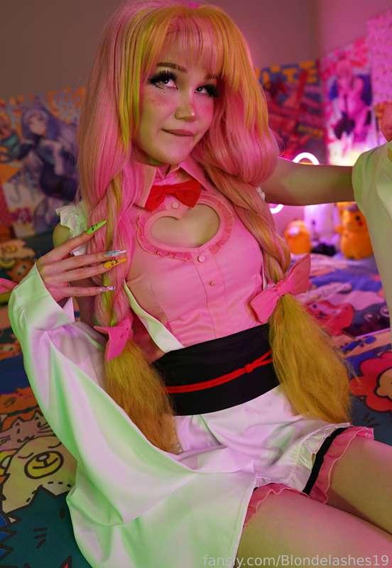 blondelashes19 image #6