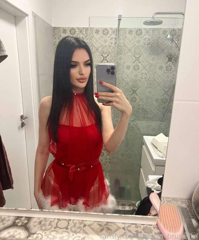 SET IN RED!💋❤️ 10$ 

HOW MUCH YOU LOVE MY HARD NIPPLES AND TOUCHING PUSSY?💋
