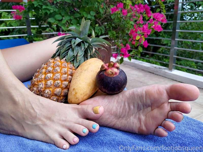 Do you know what's one of the best things in Thailand (excep..