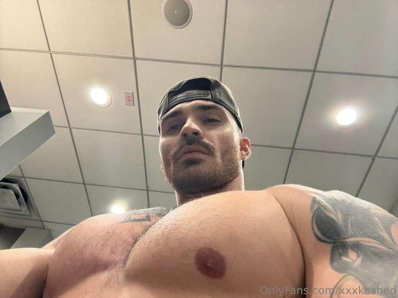 Can I make you a custom video? Message me;)
