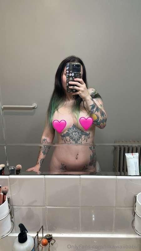 Are you ready for a morning shower? :3 🩷