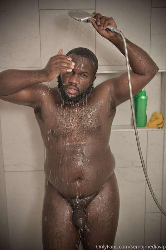 Shower Session 
Are You Cum In N Join Me😏