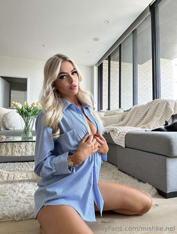 Buttons on or off? 😏