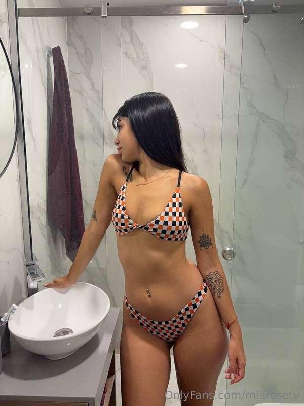 Do you like my new bra set?