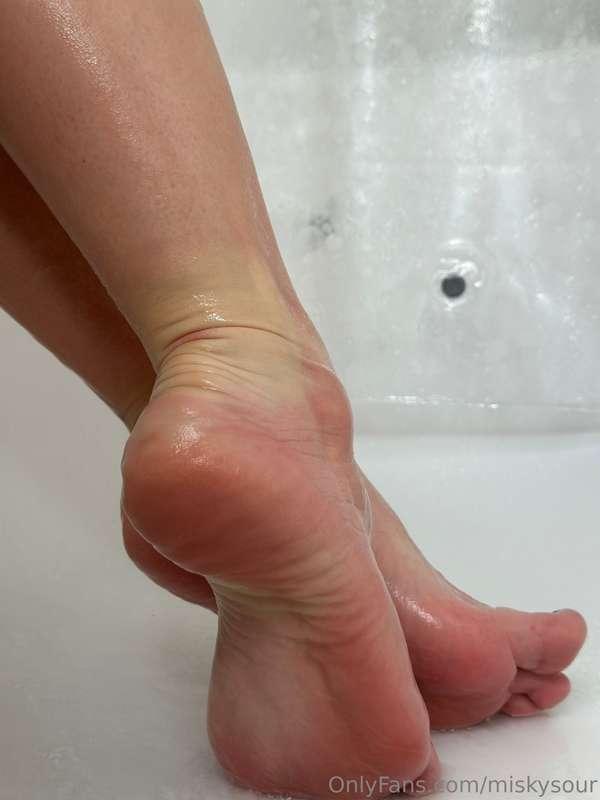 The sexiest pose with my feet is usually under the water!