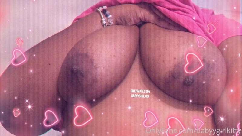 Here’s some nice boobs.🥰🥰  ❣️My paid page is on sale for $5...