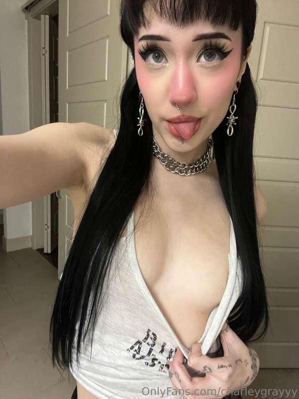 who wants to see moreeee