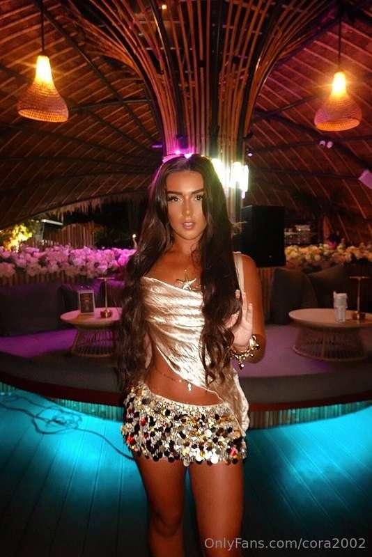 Rate my outfit? 🫶🏻