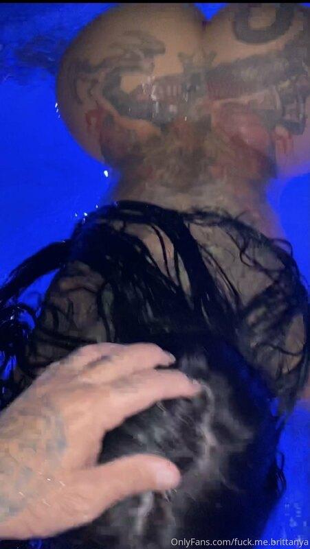Under water blowjob🤿💦🍆