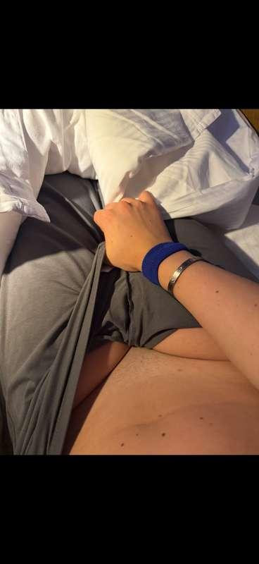 Come eat this baby😈😈😈Pussy needs playing with 
