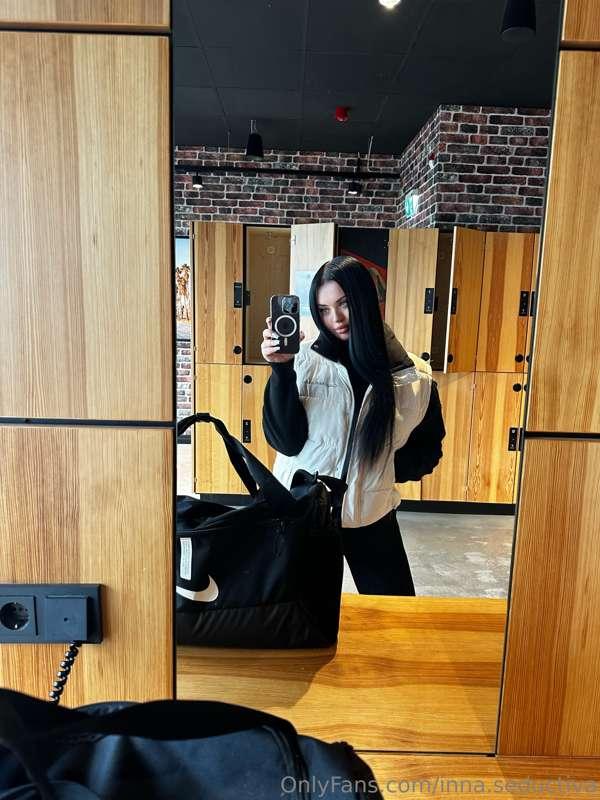 Going to a place of strength - the gym.💕 

How many times a ..