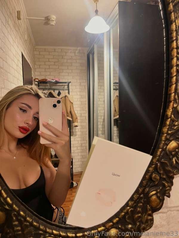 I'll give you a kiss from me 💋. Just a beautiful photo for y..