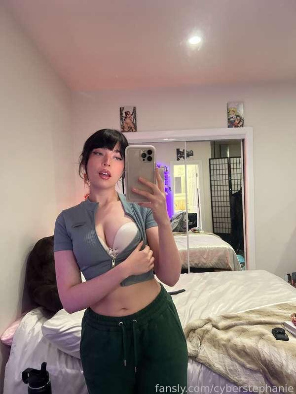 cyberstephanie image #2