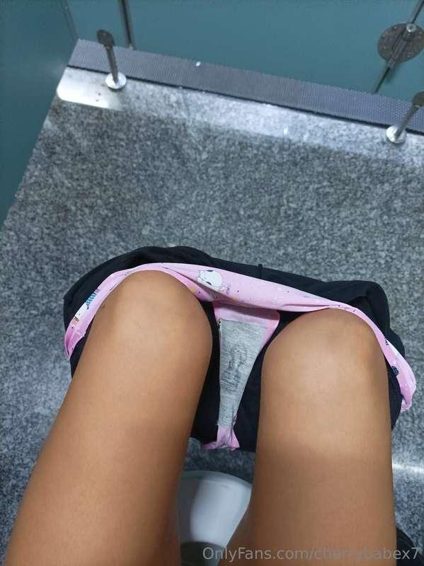 Lick them clean for me 👅
