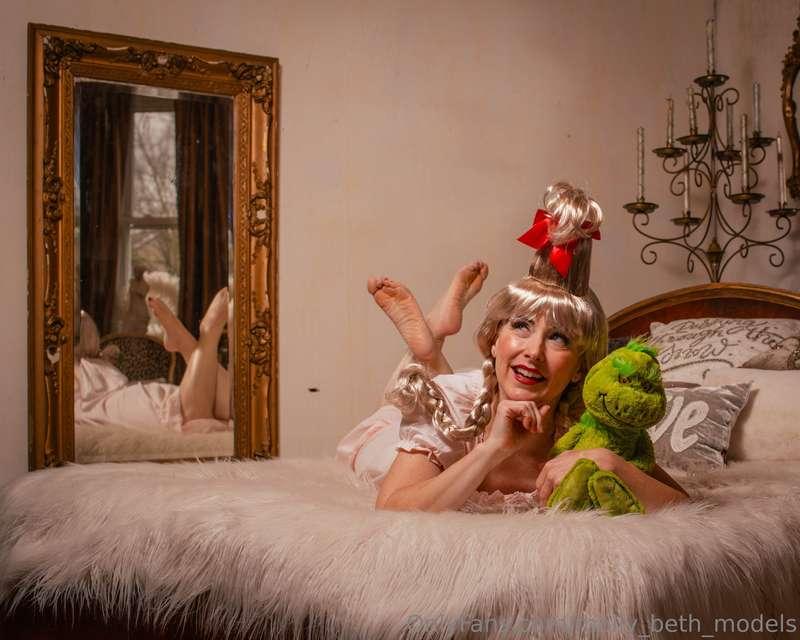 molly_beth_models image #21