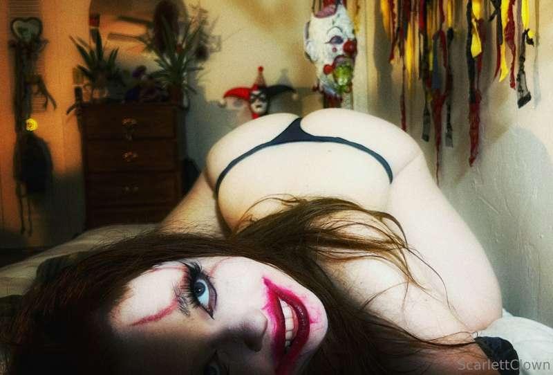 scarlettclown image #0