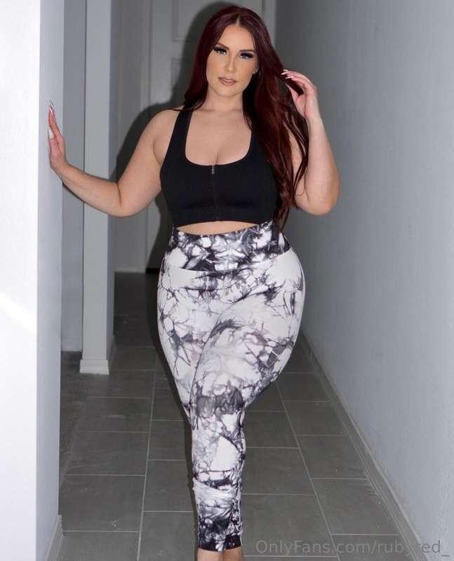 Pretty little thing