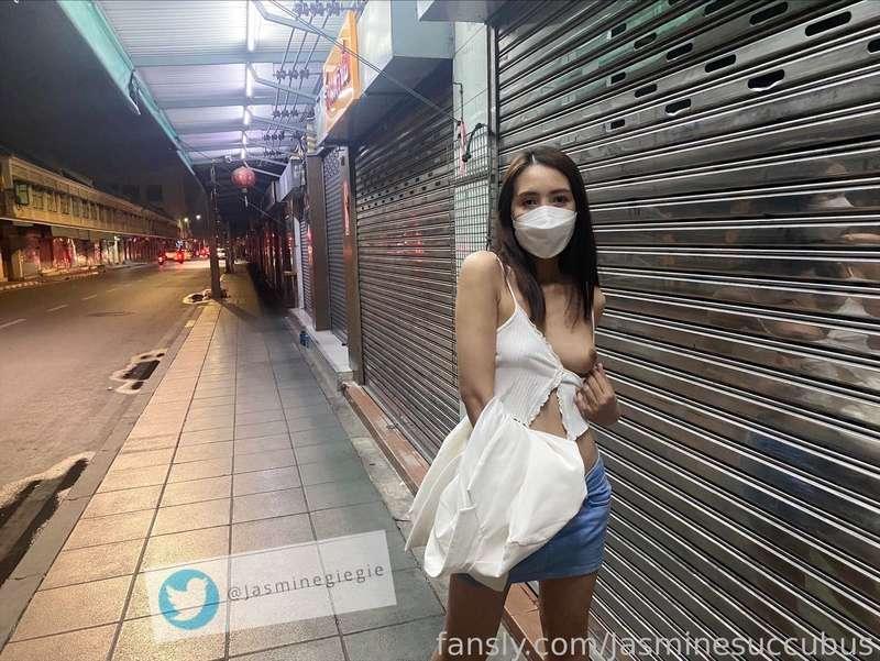 jasminesuccubus image #1
