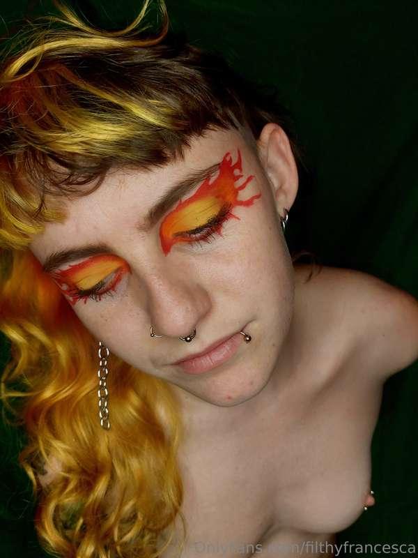 Unlock my latest video to watch me strip tease for you, dadd..