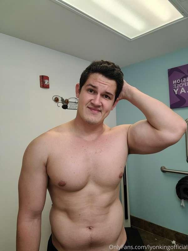 Happy Friday guys!
