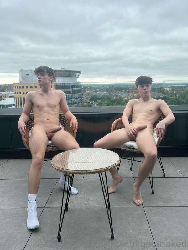 making the most of the balcony 😏