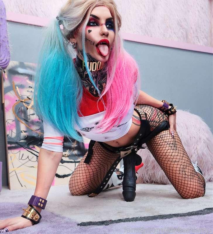 Today I will punish the worst boys.😈🥵💧

I hope you are one of them?😻💖




#fyp #strapon #petite #body #naughty #tattoo #gamer #sexy #mistress #femdom #pussy #footfetish #domme #mommy #goddess #boobs #butt #switch #facesitting #ass #boss