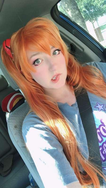 I really want to reshoot asuka, what other waifu should I br..