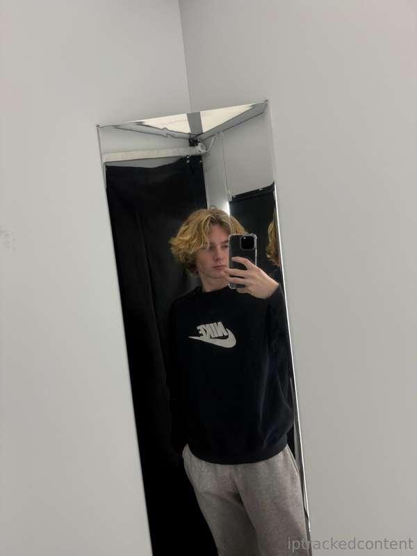 😏