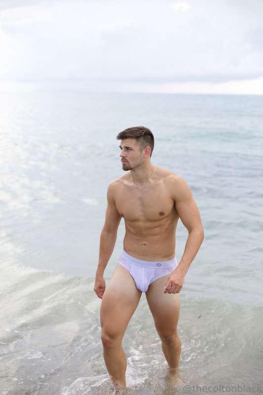 thecoltonblack42 image #0